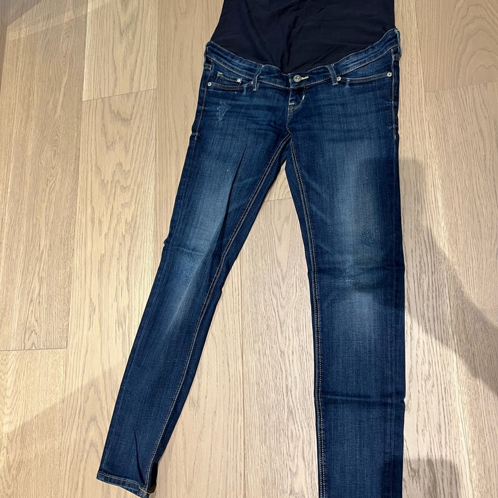 Maternity Jeans great condition 3 pairs for 60$